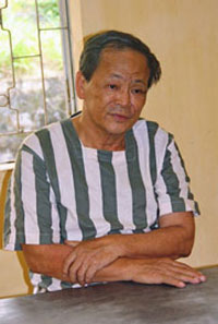 Pham Van Thu after his arrest in February 2012