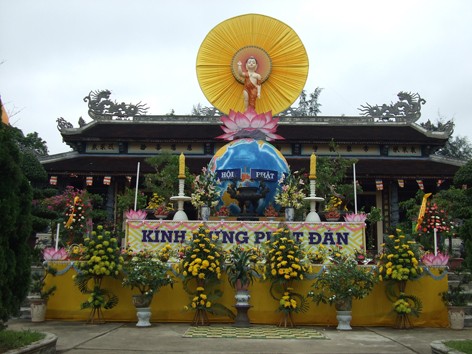 Lễ đài chính Ban Đại Diện GHPGVNTN tỉnh Thừa Thiên, tại Tổ đình Quốc Ân