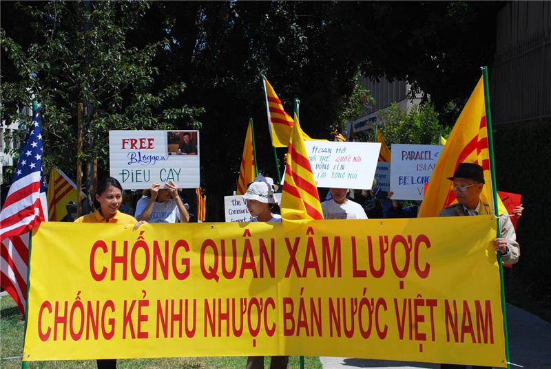 Ý thức lớn của đồng bào đi biểu tình là chống ngoại xâm Trung Cộng và nội xâm Việt Cộng