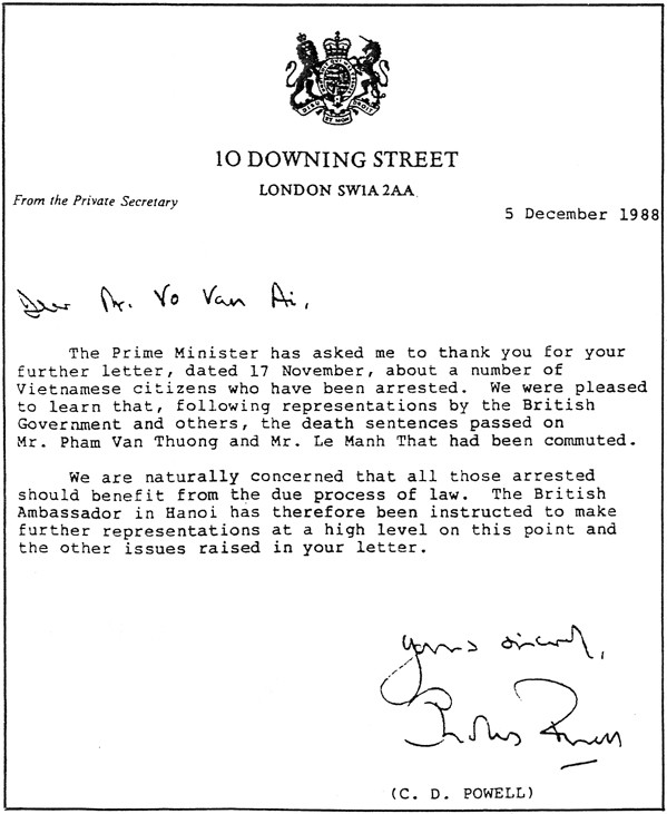 Thay mặt Thủ tướng Vương quốc Anh, Bà Thatcher, ông Đổng lý Văn phòng hồi âm thư tác giả nhờ can thiệp phá án tử hình cho ông Trần Văn Lương và 2 Thượng tọa Phật giáo, đồng thời cho biết Đại sứ Anh ở Hà Nội đã nỗ lực can thiệp